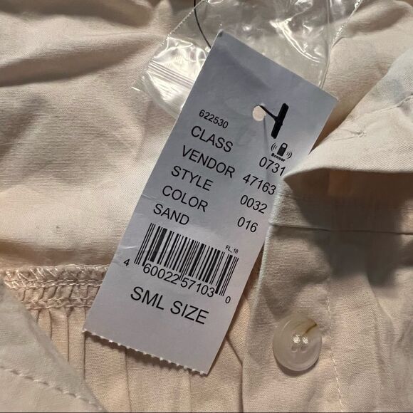 NWT! L.A. Hearts button down shirt - Picture 6 of 16